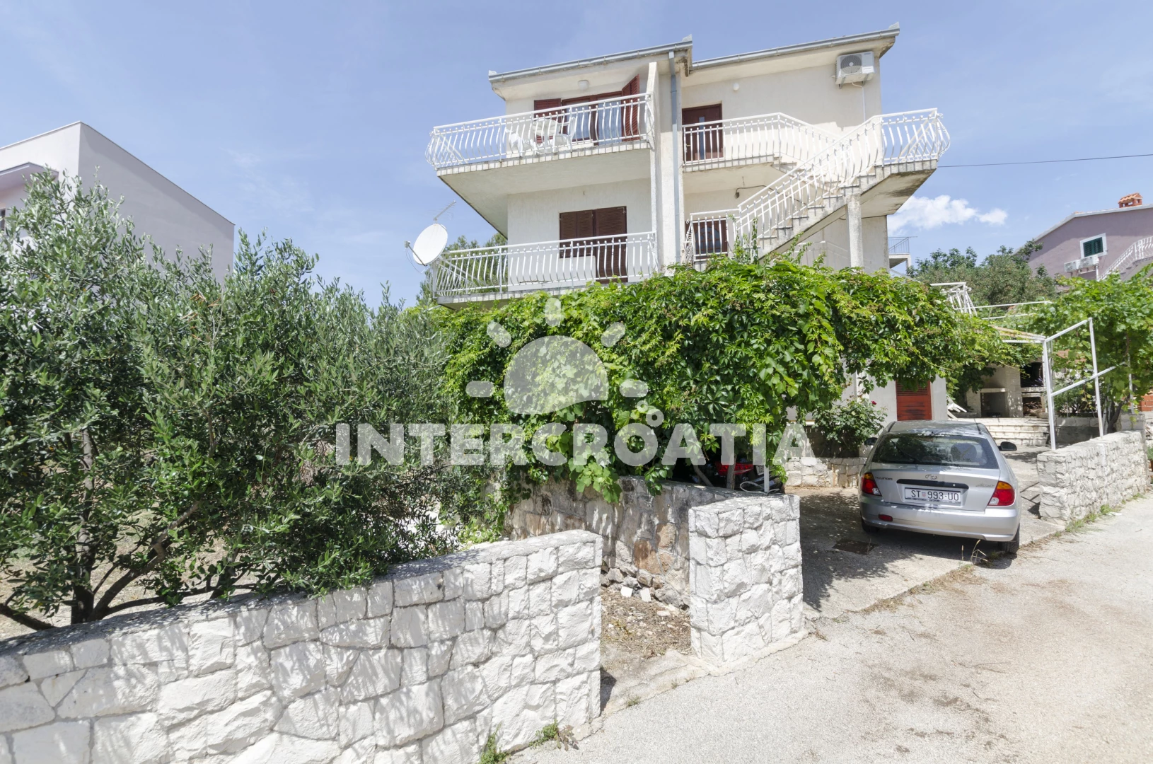 Apartmán Střední Dalmácie - Okrug Gornji DA 3355 N2