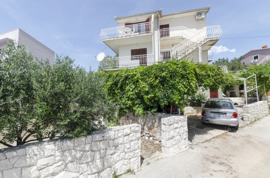 Apartmán Střední Dalmácie - Okrug Gornji DA 3355 N2