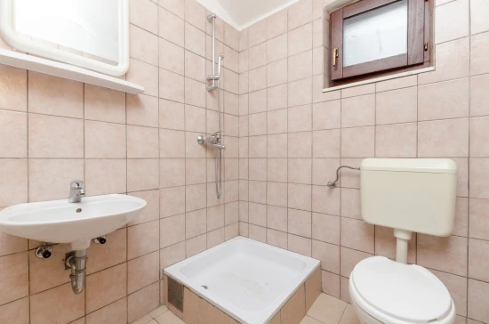 Apartmán Střední Dalmácie - Okrug Gornji DA 3355 N2