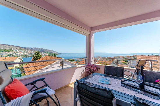 Apartmán Střední Dalmácie - Okrug Gornji DA 3356 N1