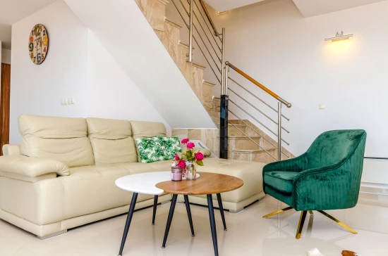 Apartmán Střední Dalmácie - Okrug Gornji DA 3356 N2