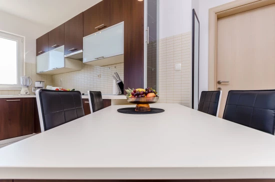 Apartmán Střední Dalmácie - Okrug Gornji DA 3356 N2