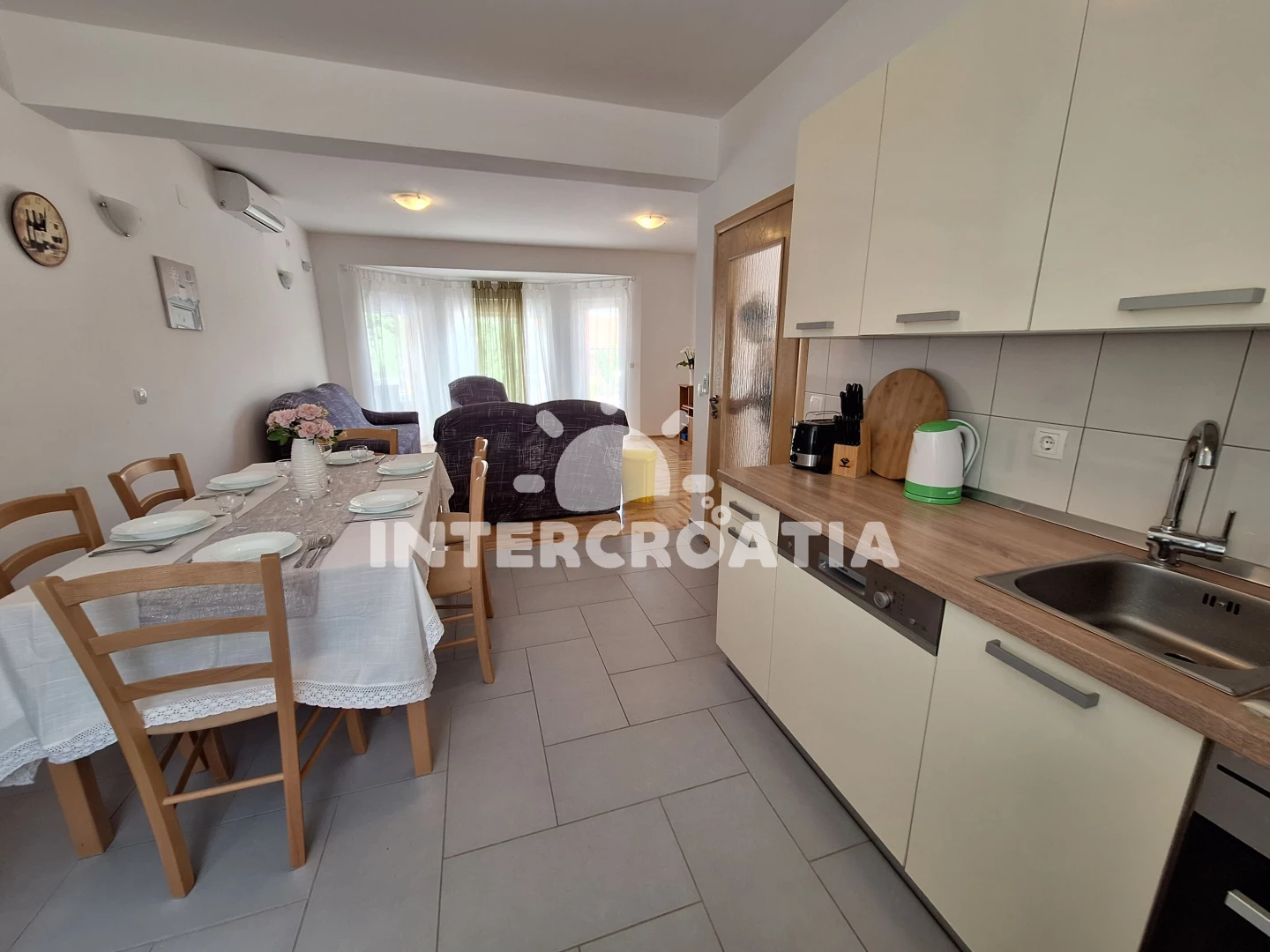 Vila s bazénem Kvarner - Bribir (Selce) KV 1927 N1