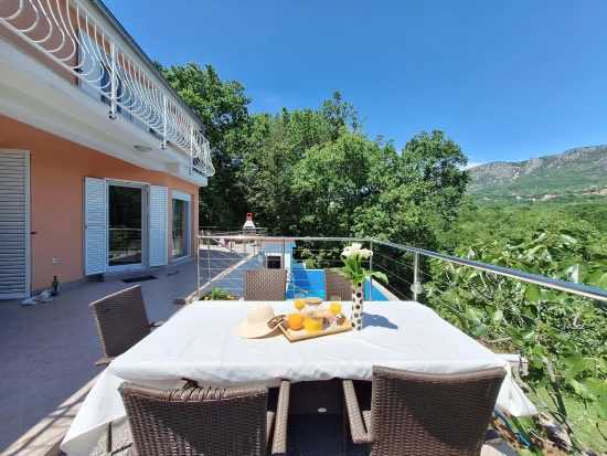 Vila s bazénem Kvarner - Bribir (Selce) KV 1928 N1