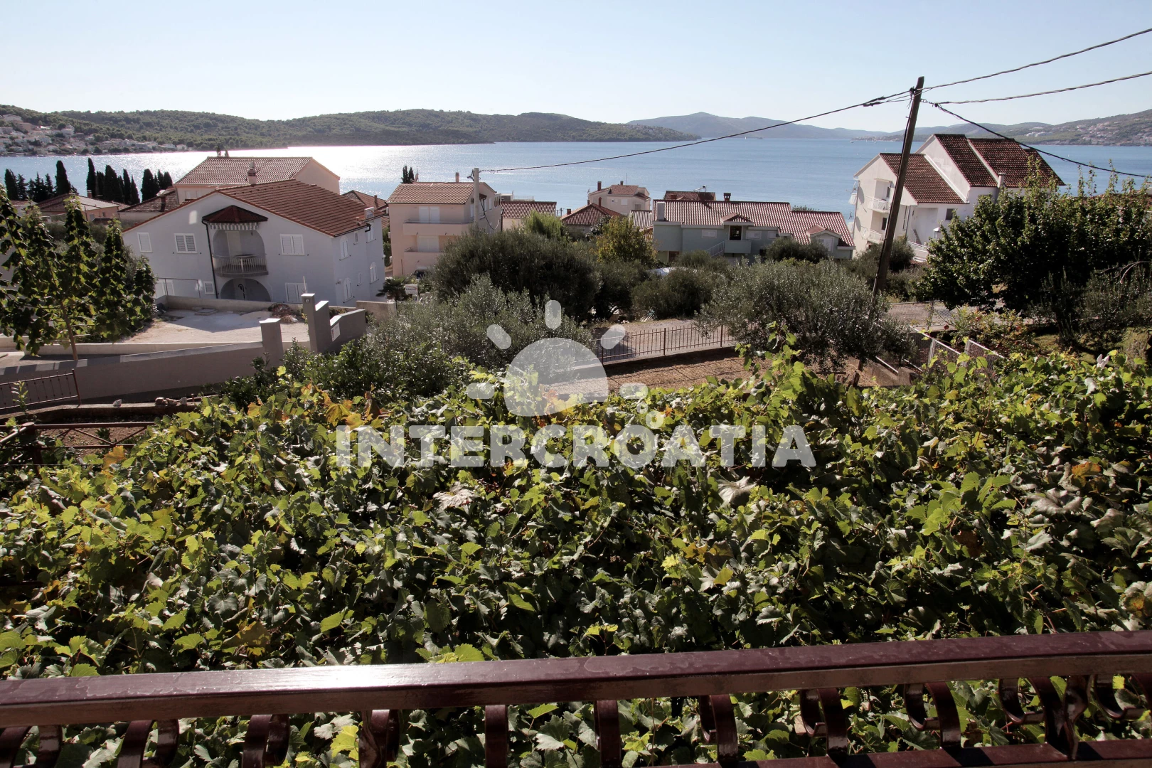 Apartmán Střední Dalmácie - Okrug Gornji DA 7024 N1