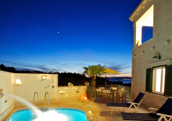 Vila Ostrov Brač - Mirca OS 9069 N1