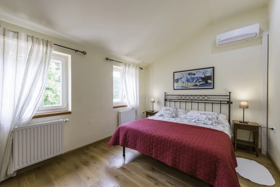 Vila Istrie - Krnica (Pula) IS 7002 N1