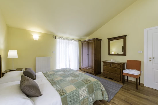 Vila Istrie - Krnica (Pula) IS 7002 N1