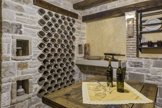 Vila Istrie - Krnica (Pula) IS 7002 N1