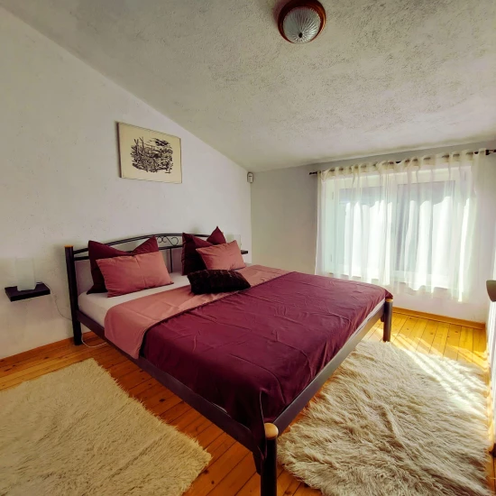 Vila Ostrov Brač - Škrip (Supetar) OS 9073 N1
