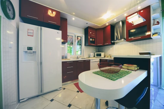 Vila Ostrov Brač - Supetar OS 9081 N1