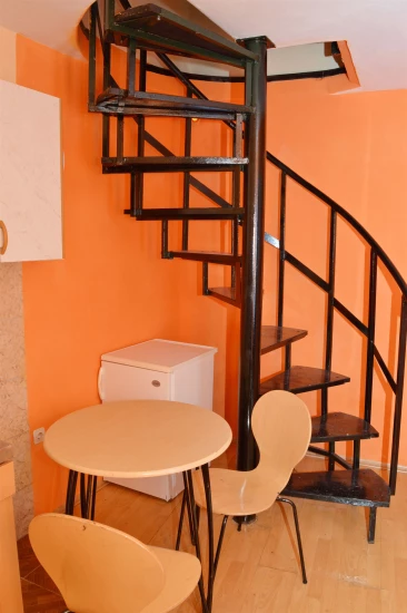 Apartmán Severní Dalmácie - Pirovac DA 7032 N1