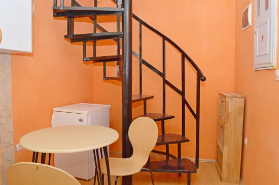 Apartmán Severní Dalmácie - Pirovac DA 7032 N1