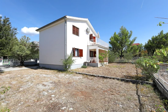 Apartmán Severní Dalmácie - Starigrad Paklenica DA 7033 N1