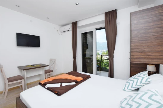 Apartmán Černá Hora - Budva CH 7003 N4