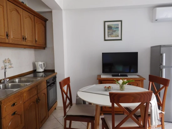 Apartmán Ostrov Vis - Milna (Hvar) OS 9086 N1
