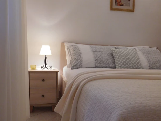 Apartmán Ostrov Vis - Milna (Hvar) OS 9086 N1