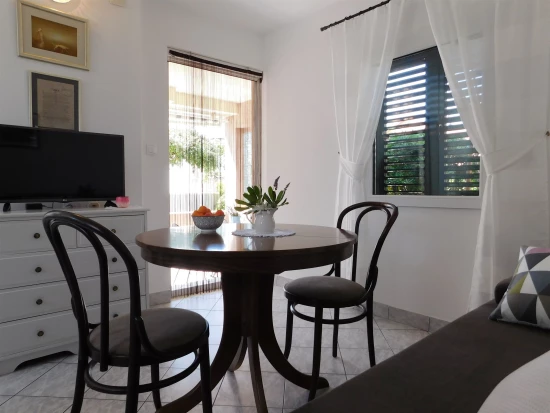 Apartmán Ostrov Vis - Milna (Hvar) OS 9086 N2
