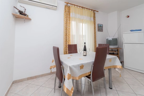 Apartmán Střední Dalmácie - Slatine (Čiovo) DA 7040 N1