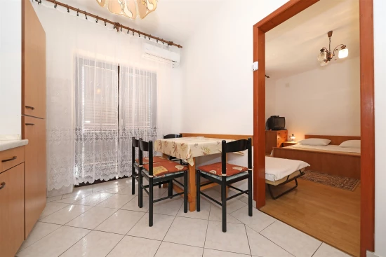 Apartmán Severní Dalmácie - Starigrad Paklenica DA 7043 N1