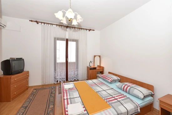 Apartmán Severní Dalmácie - Starigrad Paklenica DA 7043 N3