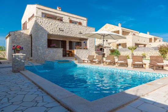 Vila Severní Dalmácie - Privlaka DA 7054 N1