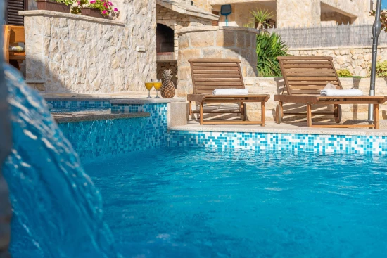 Vila Severní Dalmácie - Privlaka DA 7054 N1