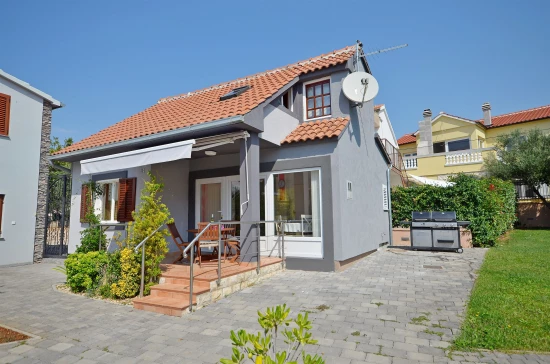 Domek Severní Dalmácie - Tribunj (Vodice) DA 7074 N1