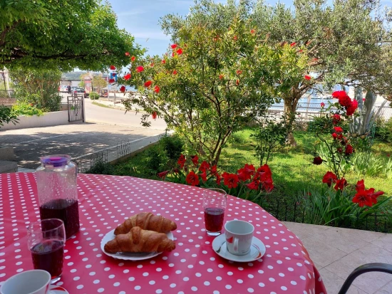 Apartmán Střední Dalmácie - Okrug Gornji DA 7090 N1