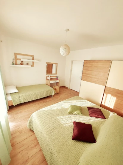 Apartmán Střední Dalmácie - Okrug Gornji DA 7090 N1