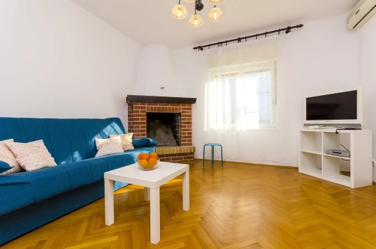 Domek Střední Dalmácie - Miševac DA 7092 N1