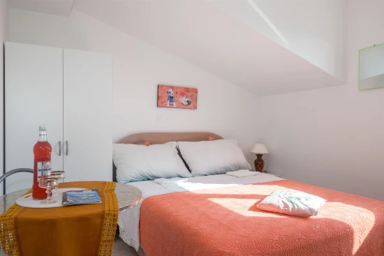 Apartmán Střední Dalmácie - Kaštela DA 7094 N2