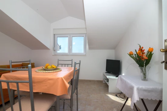 Apartmán Střední Dalmácie - Kaštela DA 7095 N3