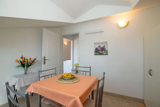 Apartmán Střední Dalmácie - Kaštela DA 7095 N3