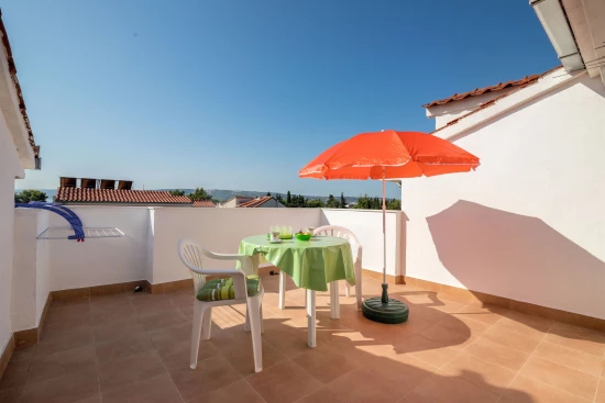 Apartmán Střední Dalmácie - Kaštela DA 7095 N3