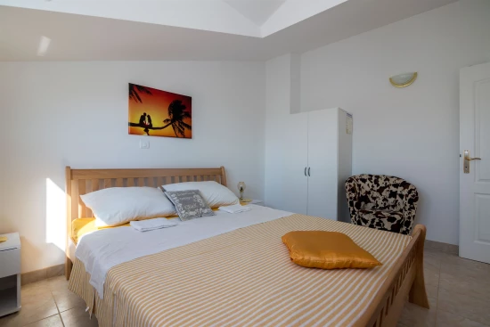 Apartmán Střední Dalmácie - Kaštela DA 7095 N3