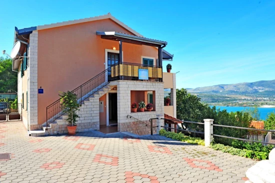 Apartmán Střední Dalmácie - Arbanija (Čiovo) DA 7098 N1