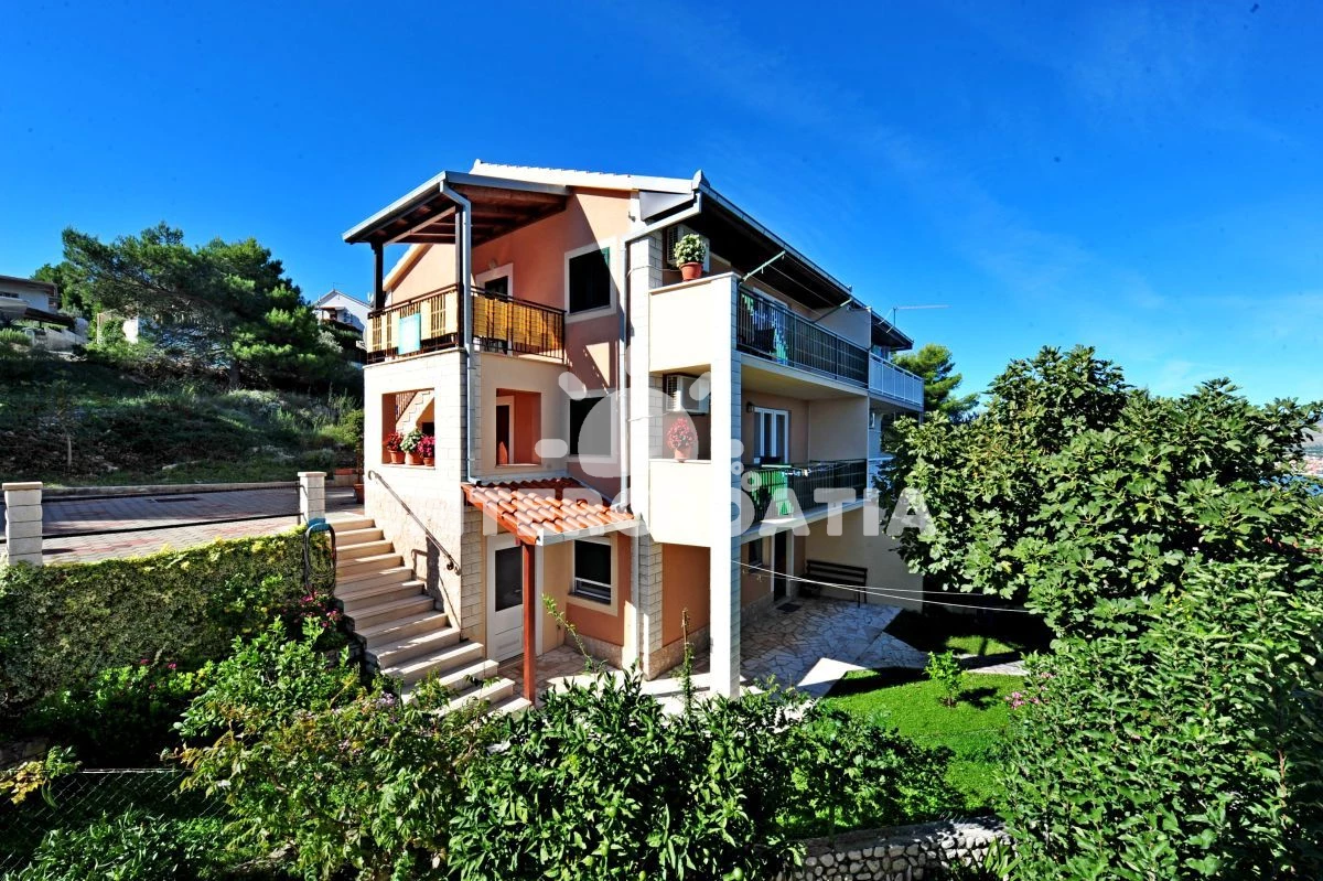 Apartmán Střední Dalmácie - Arbanija (Čiovo) DA 7098 N1