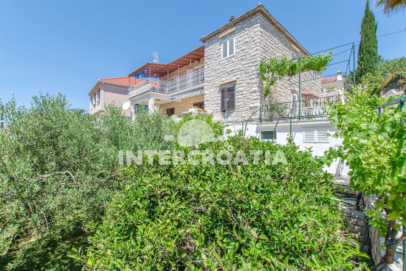 Apartmán Ostrov Brač - Milna (Hvar) OS 9132 N1