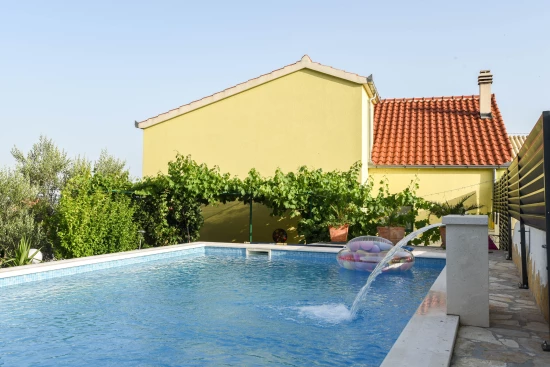 Domek Střední Dalmácie - Kaštela DA 7103 N1