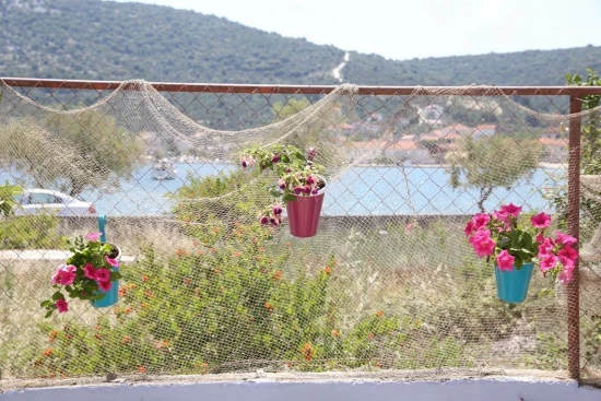 Apartmán Střední Dalmácie - Vinišće DA 7105 N1