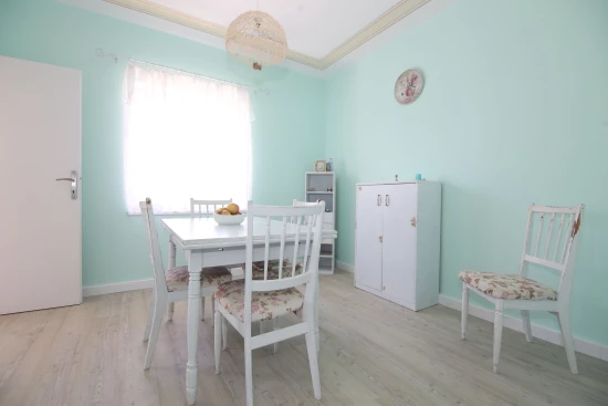 Apartmán Střední Dalmácie - Vinišće DA 7105 N1