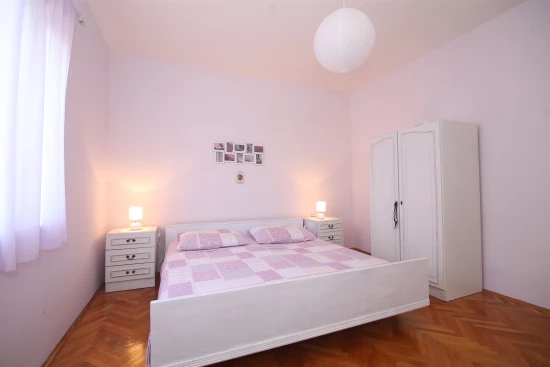 Apartmán Střední Dalmácie - Vinišće DA 7105 N1
