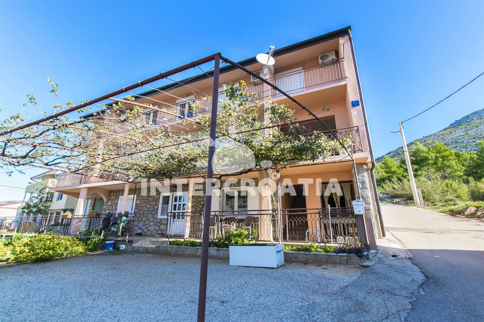 Apartmán Severní Dalmácie - Starigrad Paklenica DA 7127 N1