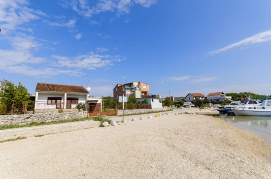 Apartmán Severní Dalmácie - Rogoznica DA 7142 N2