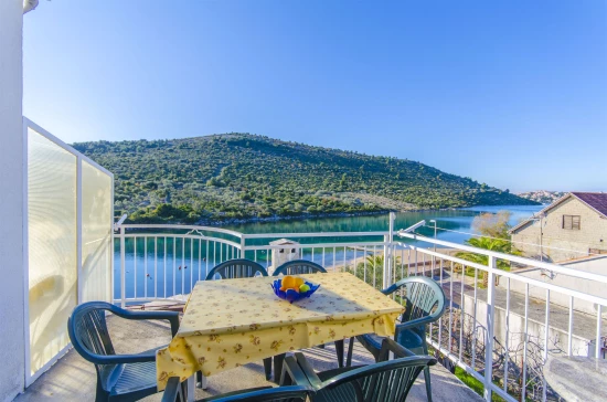 Apartmán Severní Dalmácie - Rogoznica DA 7142 N2