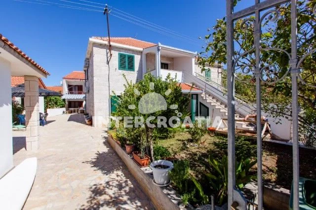 Apartmán Střední Dalmácie - Vinišće DA 7153 N2