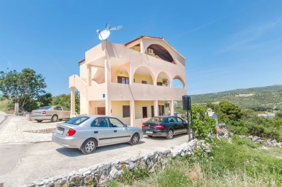 Apartmán Severní Dalmácie - Rogoznica DA 7160 N1