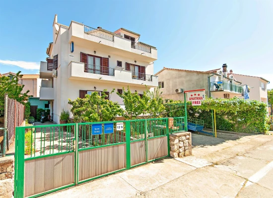 Apartmán Severní Dalmácie - Vodice DA 7161 N1