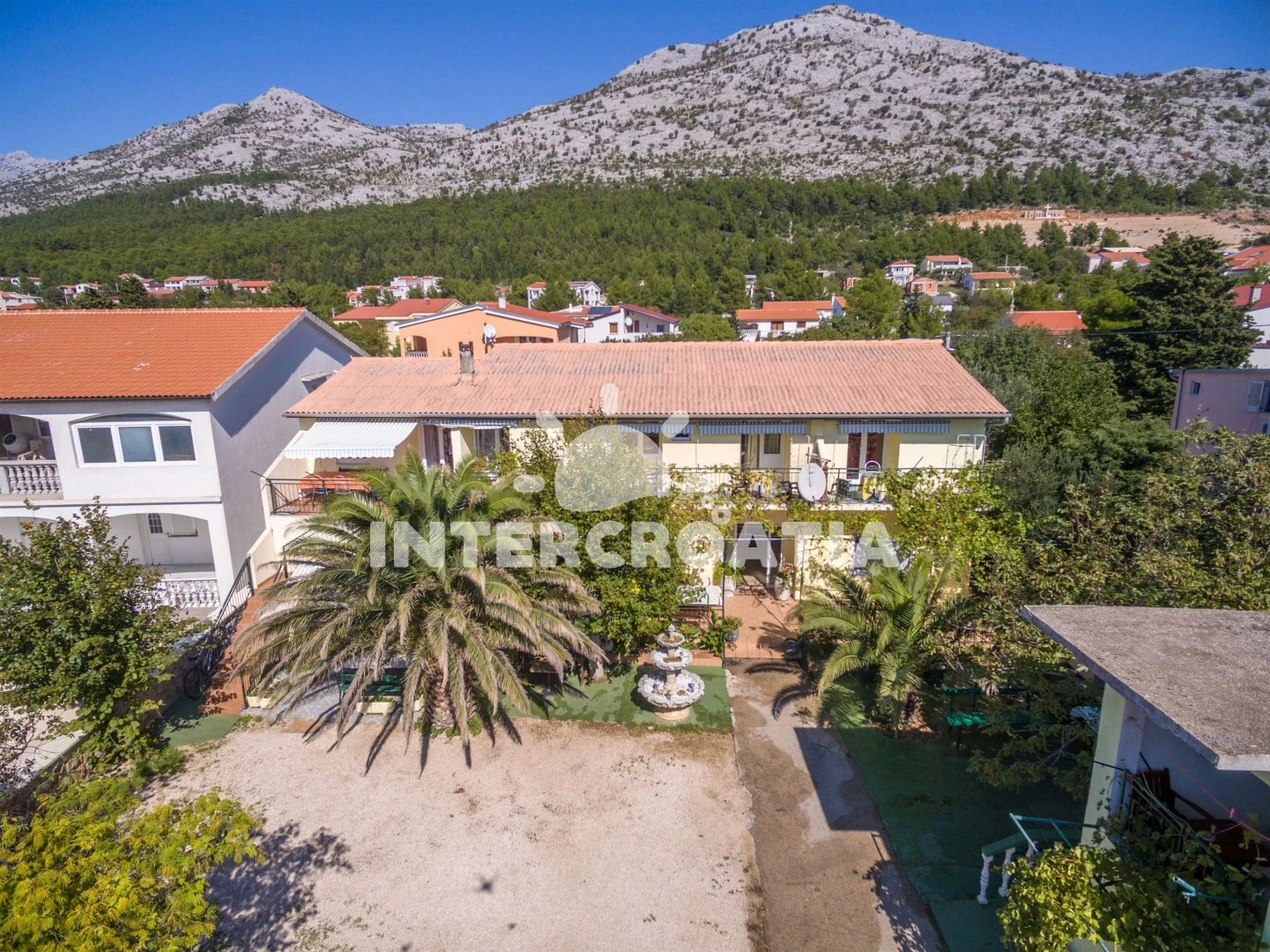 Apartmán Severní Dalmácie - Starigrad Paklenica DA 7218 N2